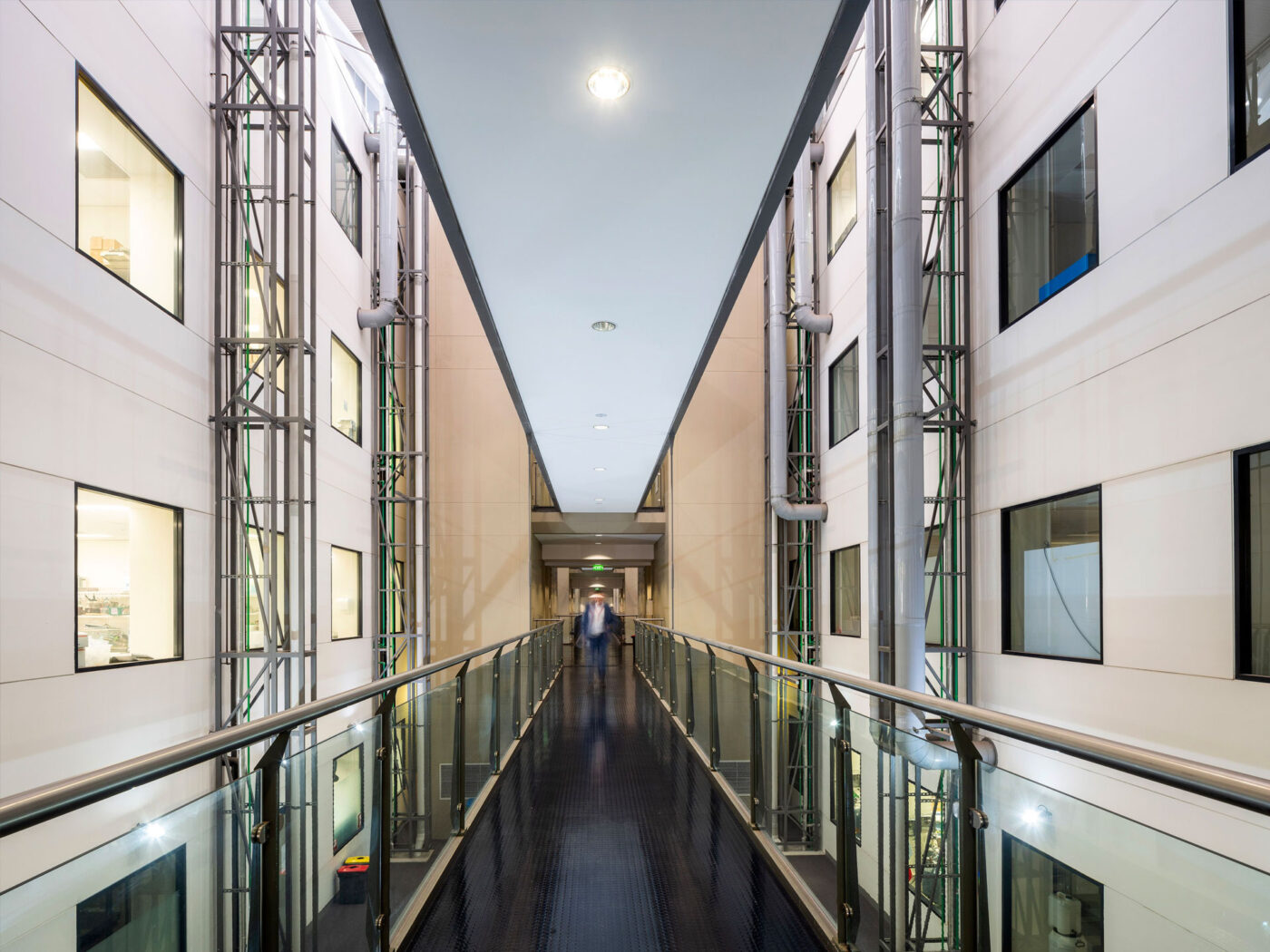 Aqualand_Commercial_Projects_Julius_Ave_Intro_2_1920x1440