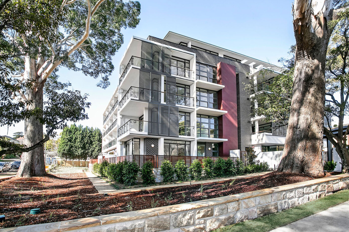 Aqualand_Projects_The_Heysen_Facade_1655x1105