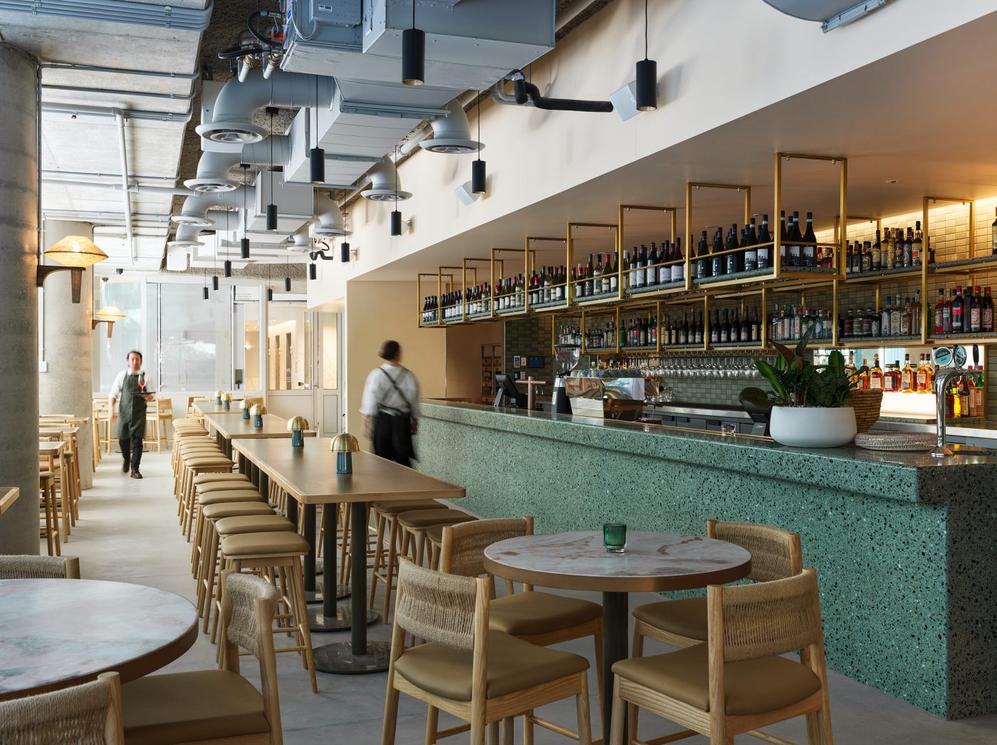 Etymon_Soluna Bar_StevenWoodburn_5