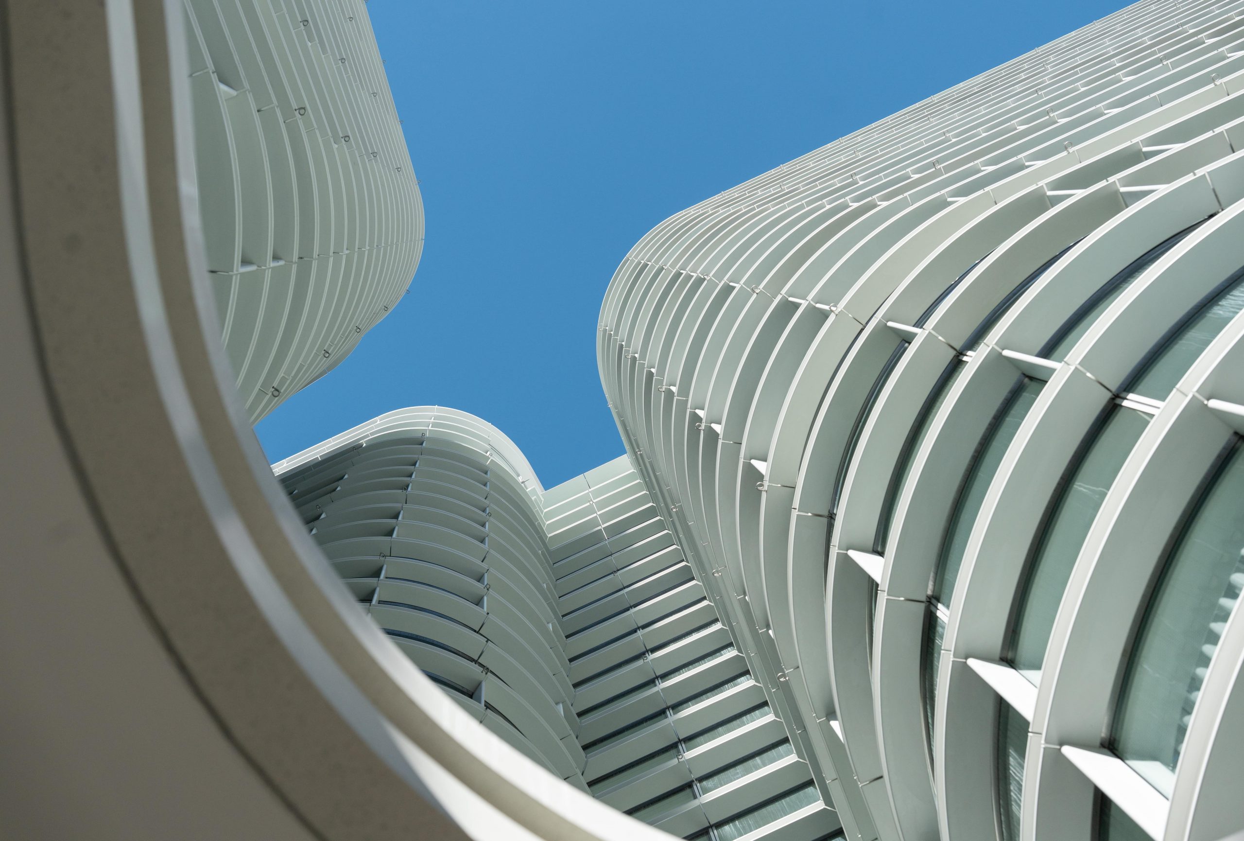 AURA STRUCTURE 3-min