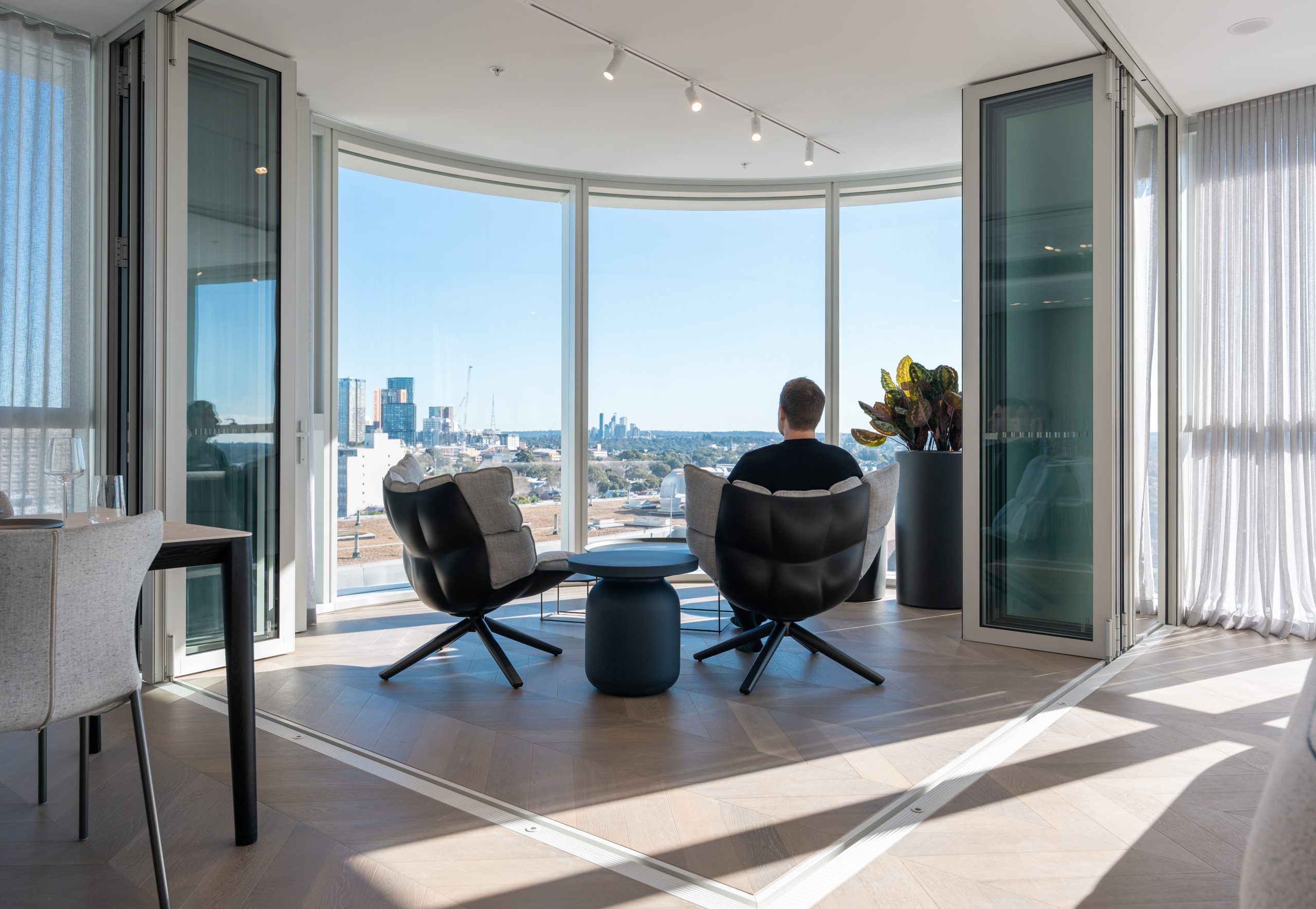 AURA - Space Furniture -  W MID 1701 3B3B WINTERGARDEN